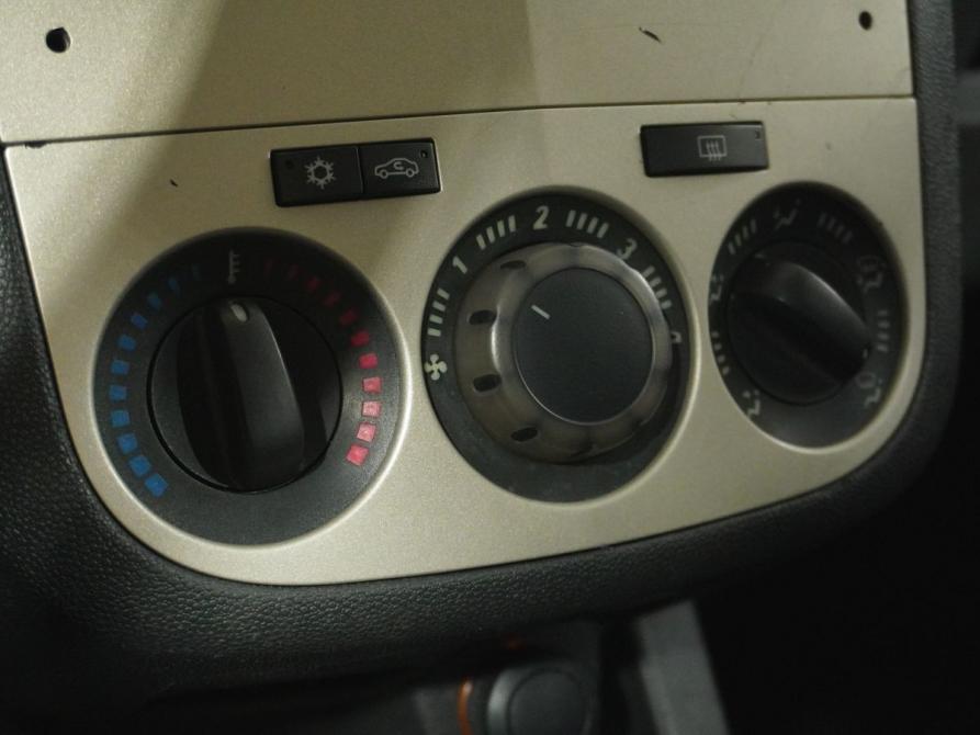 Opel Corsa D Вологда  - изображение 13