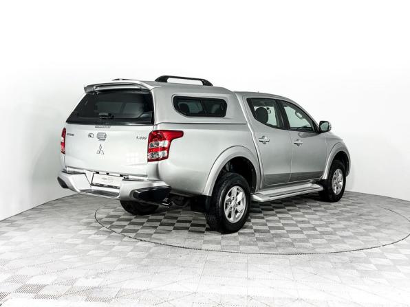 Mitsubishi L200 V с пробегом 2017 года, цена 2 499 000 рублей, 53287 км, offers.body_type.unknown, Автокод Объявления