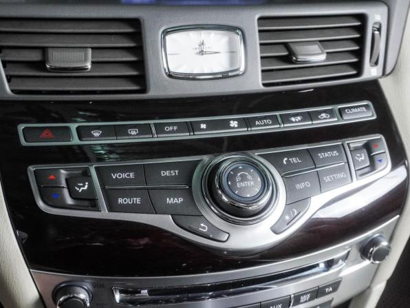 Infiniti M IV с пробегом 2012 года, цена 1 399 000 рублей, 257731 км, седан, Автокод Объявления