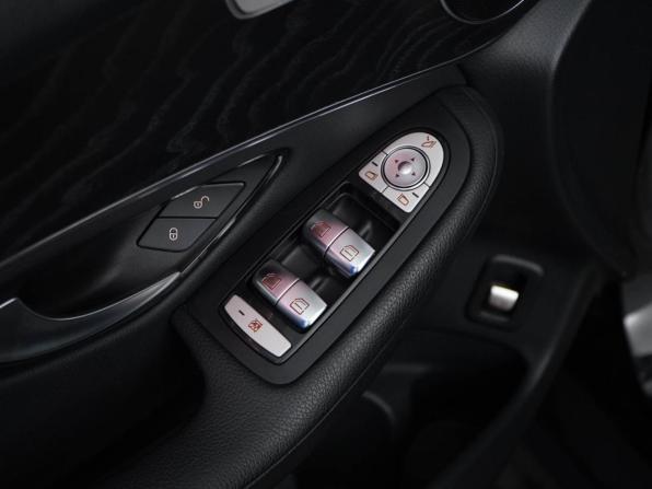 Mercedes-Benz GLC I (X253) Рестайлинг с пробегом 2019 года, цена 3 431 055 рублей, 116430 км, внедорожник, Автокод Объявления