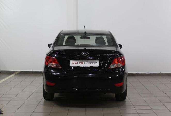 Hyundai Solaris I с пробегом 2013 года, цена 670 000 рублей, 152210 км, седан, Автокод Объявления