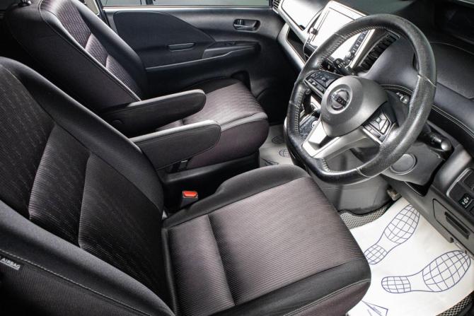 Nissan Serena V (C27) с пробегом 2017 года, цена 1 849 000 рублей, 135100 км, минивэн, Автокод Объявления