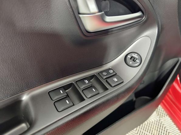 Kia Picanto II Рестайлинг с пробегом 2015 года, цена 1 189 000 рублей, 50723 км, хэтчбек, Автокод Объявления