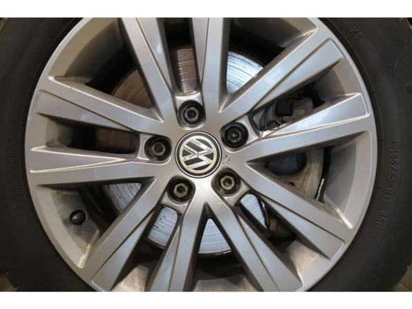 Volkswagen Polo V Рестайлинг с пробегом 2019 года, цена 1 099 000 рублей, 113968 км, седан, Автокод Объявления