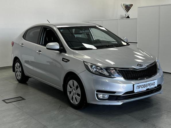 Kia Rio III Рестайлинг с пробегом 2015 года, цена 820 000 рублей, 231430 км, седан, Автокод Объявления
