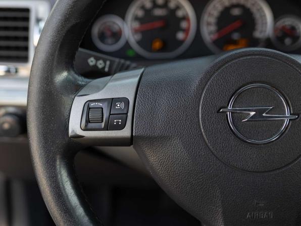 Opel Vectra C Рестайлинг с пробегом 2006 года, цена 600 000 рублей, 236463 км, седан, Автокод Объявления