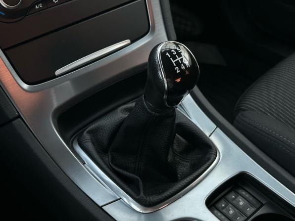 Ford Mondeo IV Рестайлинг с пробегом 2012 года, цена 880 000 рублей, 195921 км, седан, Автокод Объявления