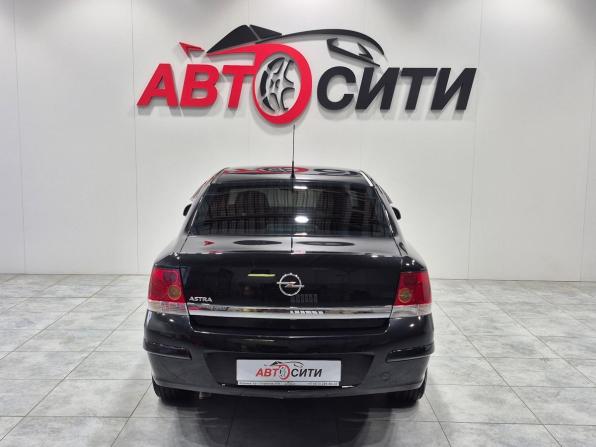 Opel Astra H Рестайлинг с пробегом 2012 года, цена 620 000 рублей, 209049 км, седан, Автокод Объявления