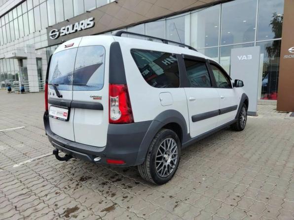Lada (ВАЗ) Largus I с пробегом 2020 года, цена 940 440 рублей, 141500 км, универсал, Автокод Объявления
