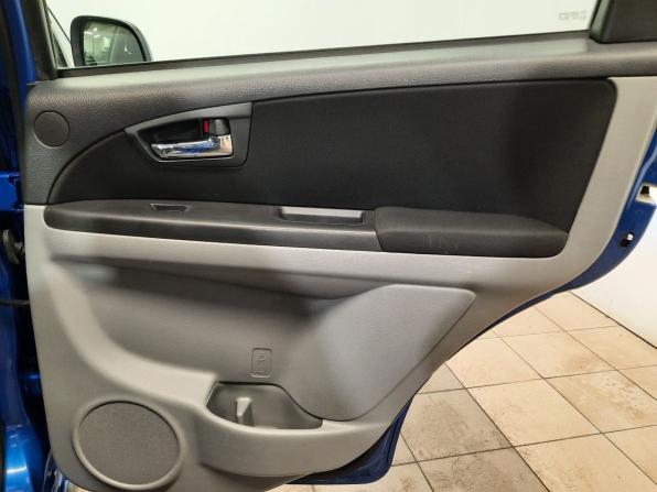 Suzuki SX4 I (Classic) Рестайлинг с пробегом 2011 года, цена 678 000 рублей, 175000 км, хэтчбек, Автокод Объявления
