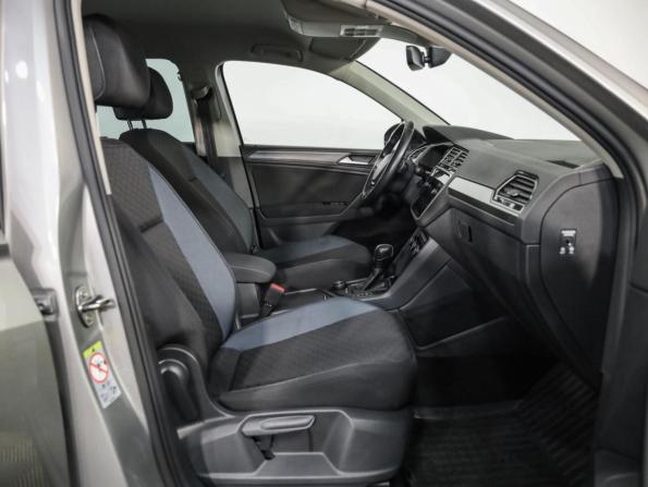 Volkswagen Tiguan II с пробегом 2019 года, цена 2 749 000 рублей, 97930 км, внедорожник, Автокод Объявления