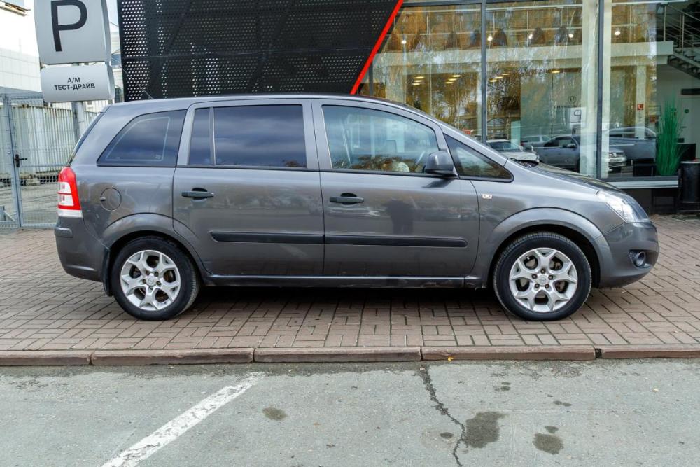 Opel Zafira B Рестайлинг Ульяновск  - изображение 4