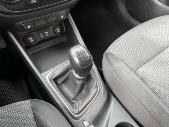 Hyundai Solaris II с пробегом 2018 года, цена 964 600 рублей, 225003 км, седан, Автокод Объявления