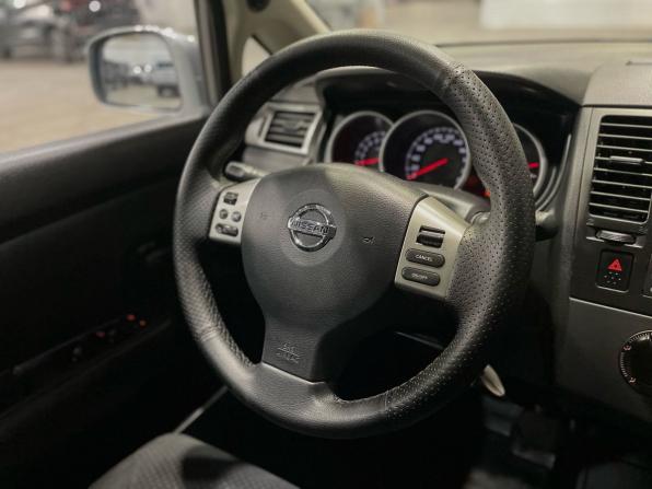 Nissan Tiida I Рестайлинг с пробегом 2012 года, цена 975 000 рублей, 79001 км, хэтчбек, Автокод Объявления