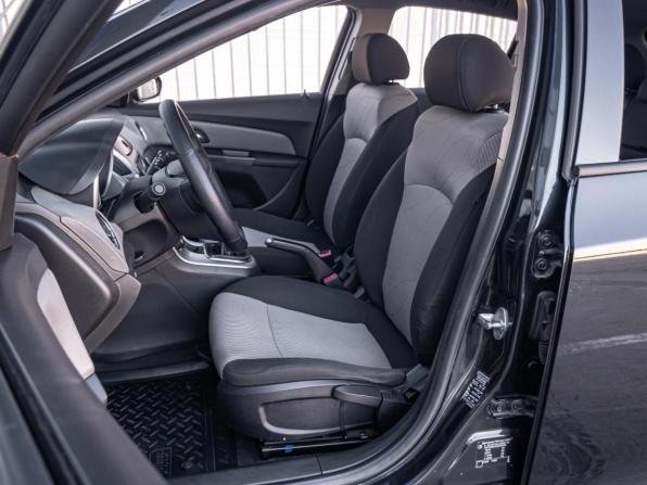 Chevrolet Cruze I Рестайлинг с пробегом 2014 года, цена 869 000 рублей, 210826 км, хэтчбек, Автокод Объявления