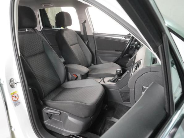 Volkswagen Tiguan II с пробегом 2017 года, цена 1 999 000 рублей, 123092 км, внедорожник, Автокод Объявления