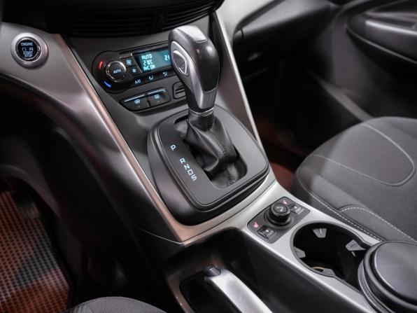 Ford Kuga II с пробегом 2014 года, цена 1 375 000 рублей, 199500 км, внедорожник, Автокод Объявления