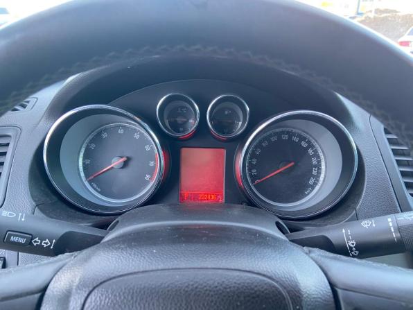 Opel Insignia I с пробегом 2011 года, цена 640 000 рублей, 232406 км, седан, Автокод Объявления