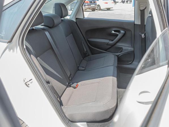 Volkswagen Polo V с пробегом 2011 года, цена 809 000 рублей, 200303 км, седан, Автокод Объявления