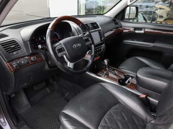 Kia Mohave I Рестайлинг с пробегом 2017 года, цена 2 890 000 рублей, 138277 км, внедорожник, Автокод Объявления