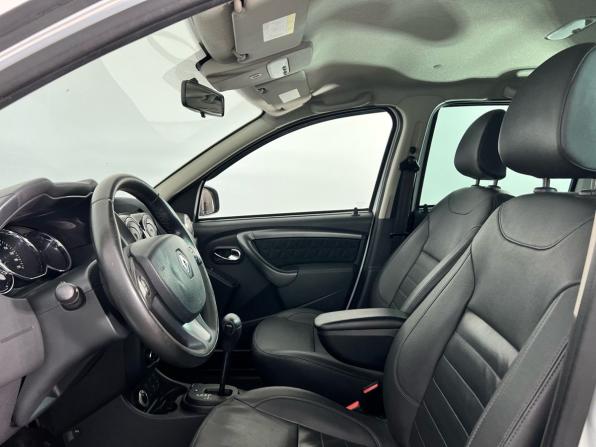 Renault Duster I Рестайлинг с пробегом 2016 года, цена 1 285 000 рублей, 105000 км, внедорожник, Автокод Объявления