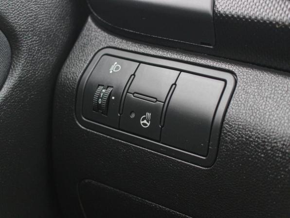 Hyundai Solaris I Рестайлинг с пробегом 2015 года, цена 899 000 рублей, 123814 км, седан, Автокод Объявления