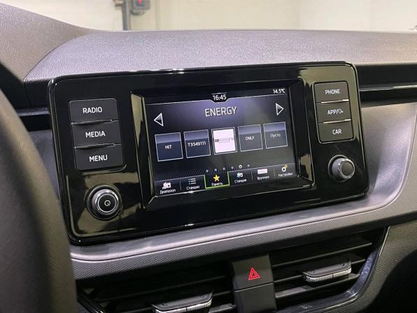 Skoda Rapid II с пробегом 2021 года, цена 1 399 000 рублей, 51410 км, лифтбек, Автокод Объявления