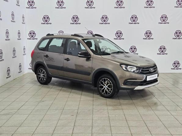 Lada (ВАЗ) Granta I Рестайлинг с пробегом 2024 года, цена 1 043 000 рублей, 12260 км, универсал, Автокод Объявления
