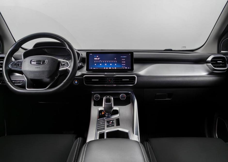 Geely Coolray I Москва  - изображение 6