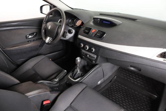 Renault Megane III с пробегом 2010 года, цена 649 000 рублей, 320000 км, универсал, Автокод Объявления