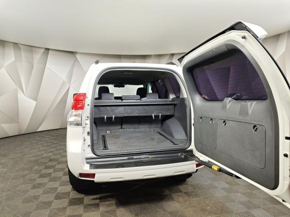Toyota Land Cruiser Prado 150 Series с пробегом 2012 года, цена 2 479 000 рублей, 231880 км, внедорожник, Автокод Объявления