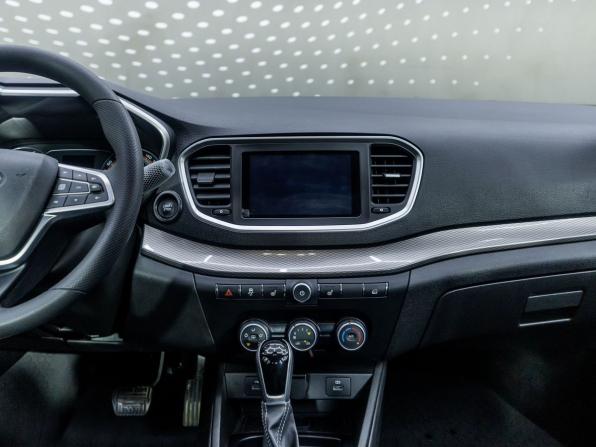 Lada (ВАЗ) Vesta I Рестайлинг (NG) с пробегом 2024 года, цена 1 421 100 рублей, 8518 км, седан, Автокод Объявления