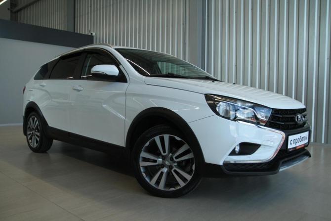 Lada (ВАЗ) Vesta I с пробегом 2021 года, цена 1 399 000 рублей, 67000 км, седан, Автокод Объявления