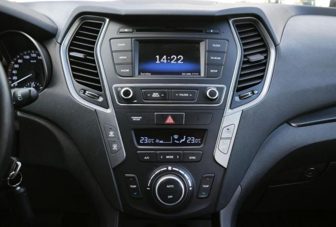 Hyundai Santa Fe III Рестайлинг с пробегом 2017 года, цена 1 925 000 рублей, 235494 км, внедорожник, Автокод Объявления
