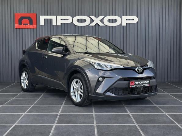 Toyota C-HR I Рестайлинг с пробегом 2020 года, цена 2 297 000 рублей, 97422 км, внедорожник, Автокод Объявления