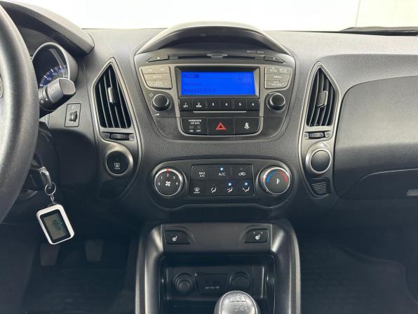Hyundai ix35 I Рестайлинг с пробегом 2014 года, цена 1 580 000 рублей, 71449 км, внедорожник, Автокод Объявления