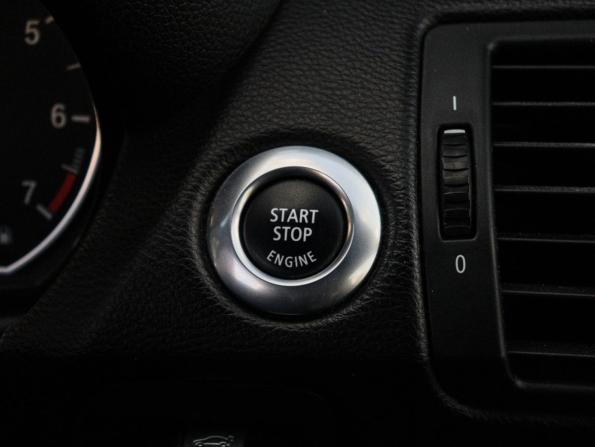 BMW 1 серии I (E81/E82/E87/E88) Рестайлинг с пробегом 2011 года, цена 900 000 рублей, 125456 км, хэтчбек, Автокод Объявления