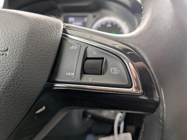 Skoda Octavia III (A7) Рестайлинг с пробегом 2020 года, цена 1 790 000 рублей, 108731 км, лифтбек, Автокод Объявления