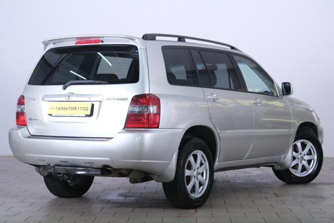 Toyota Highlander I (XU20) Рестайлинг с пробегом 2005 года, цена 1 099 000 рублей, 400000 км, внедорожник, Автокод Объявления