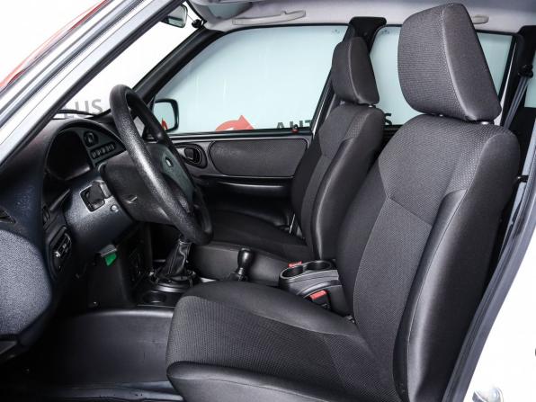 Lada (ВАЗ) Niva Travel I с пробегом 2024 года, цена 1 099 000 рублей, 34498 км, внедорожник, Автокод Объявления