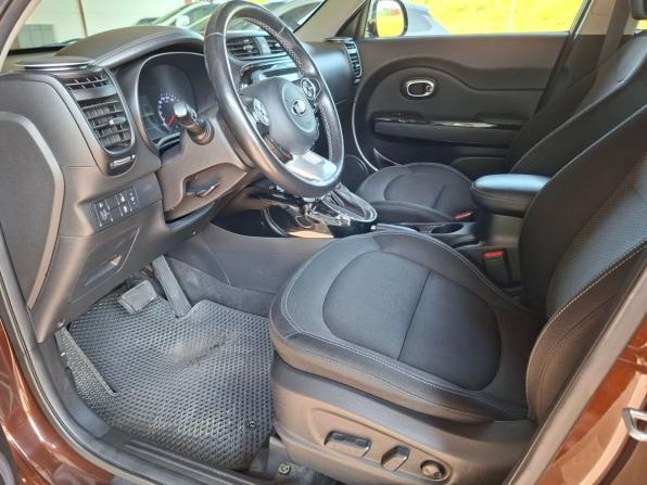Kia Soul II Рестайлинг с пробегом 2018 года, цена 1 720 000 рублей, 102111 км, хэтчбек, Автокод Объявления