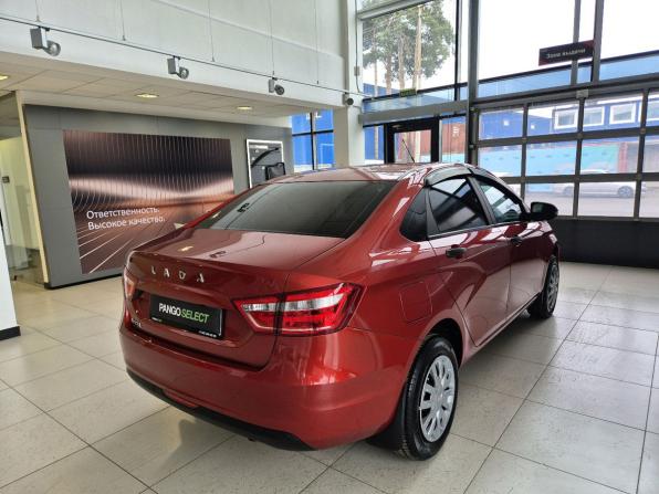 Lada (ВАЗ) Vesta I с пробегом 2022 года, цена 1 019 000 рублей, 65634 км, седан, Автокод Объявления