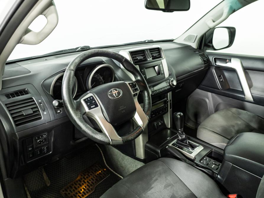 Toyota Land Cruiser Prado 150 Series Санкт-Петербург  - изображение 11