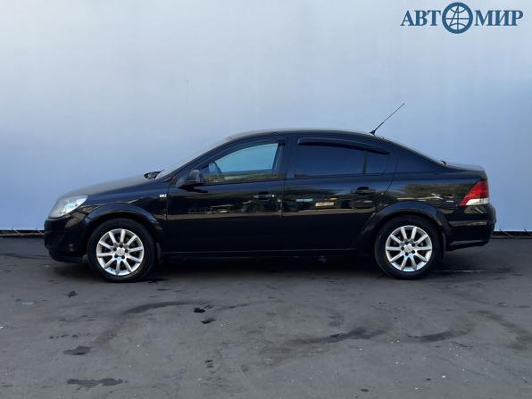 Opel Astra H Рестайлинг с пробегом 2014 года, цена 615 000 рублей, 248091 км, седан, Автокод Объявления