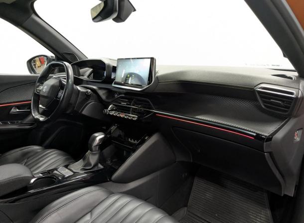 Peugeot 2008 II с пробегом 2020 года, цена 1 750 000 рублей, 78347 км, внедорожник, Автокод Объявления