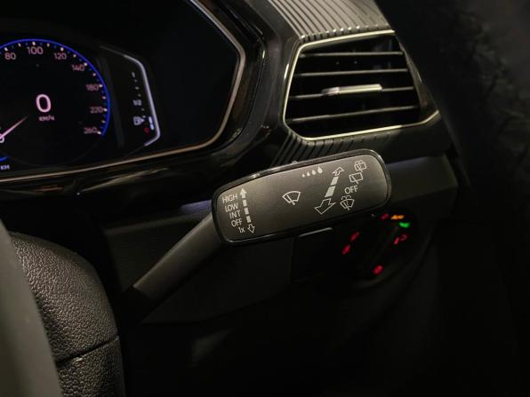 Volkswagen T-Cross I с пробегом 2021 года, цена 1 800 000 рублей, 62220 км, внедорожник, Автокод Объявления