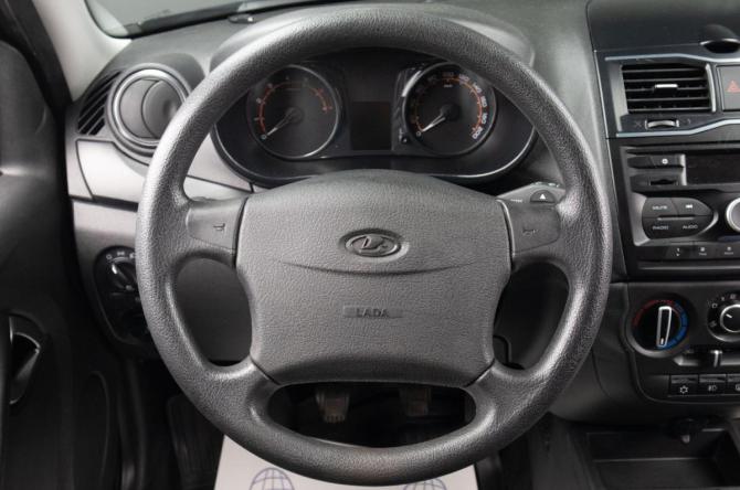 Lada (ВАЗ) Granta I Рестайлинг с пробегом 2023 года, цена 859 000 рублей, 27500 км, лифтбек, Автокод Объявления