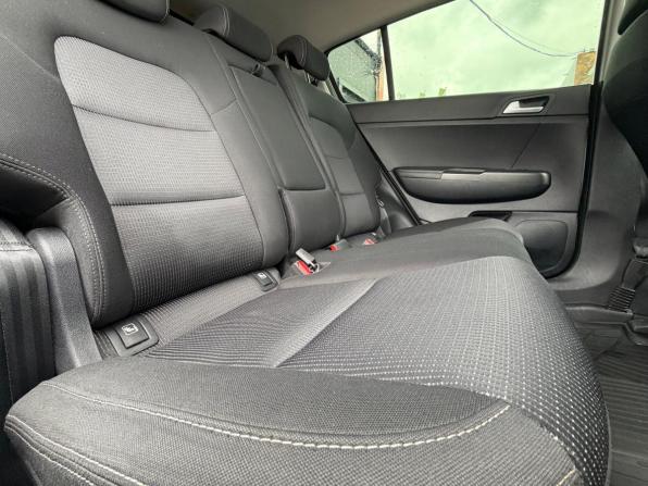 Kia Sportage IV Рестайлинг с пробегом 2019 года, цена 2 100 000 рублей, 136500 км, внедорожник, Автокод Объявления