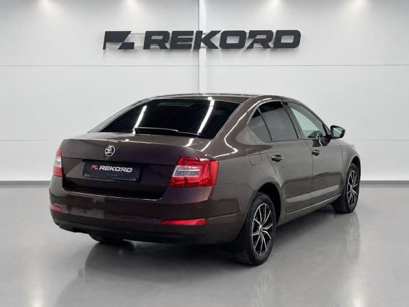 Skoda Octavia III (A7) с пробегом 2013 года, цена 1 349 000 рублей, 174950 км, лифтбек, Автокод Объявления