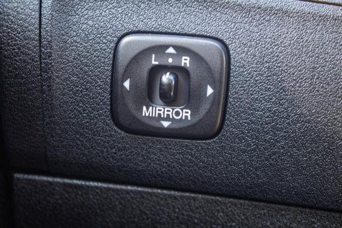 Lexus ES V с пробегом 2006 года, цена 1 079 000 рублей, 127848 км, седан, Автокод Объявления